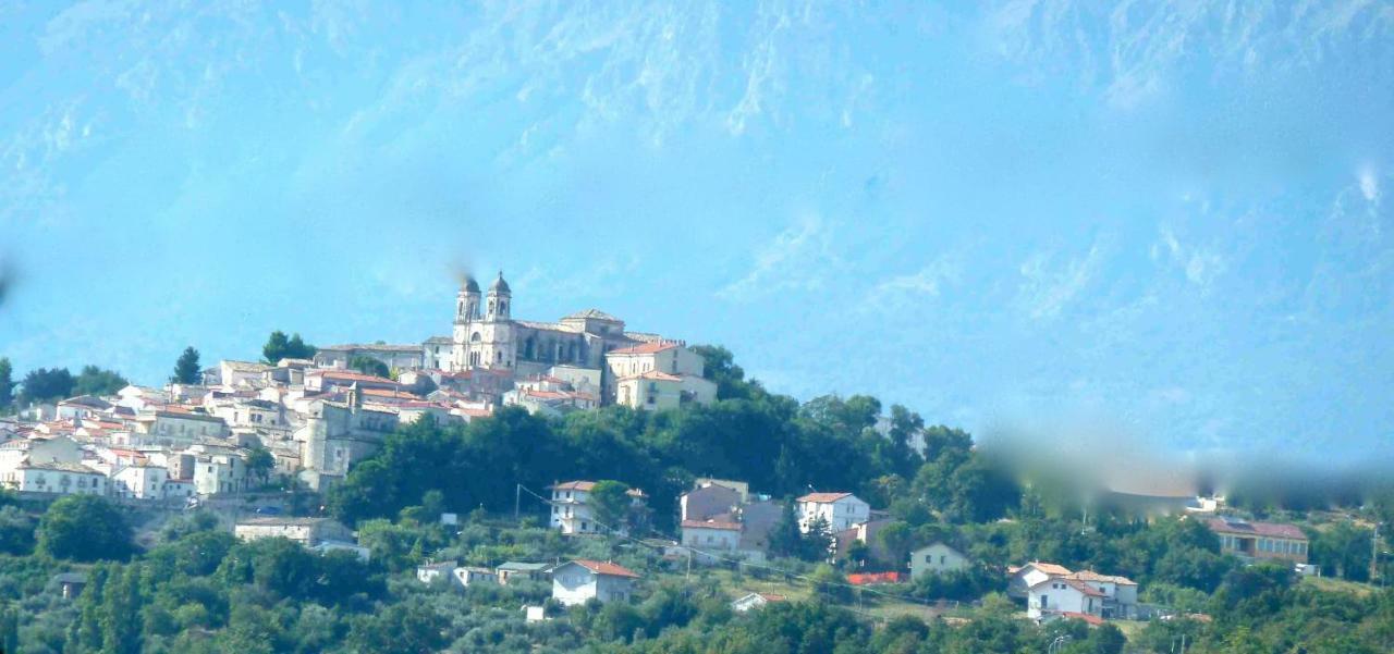 Depandance Elvira Basilico Apartment San Valentino in Abruzzo Citeriore Luaran gambar