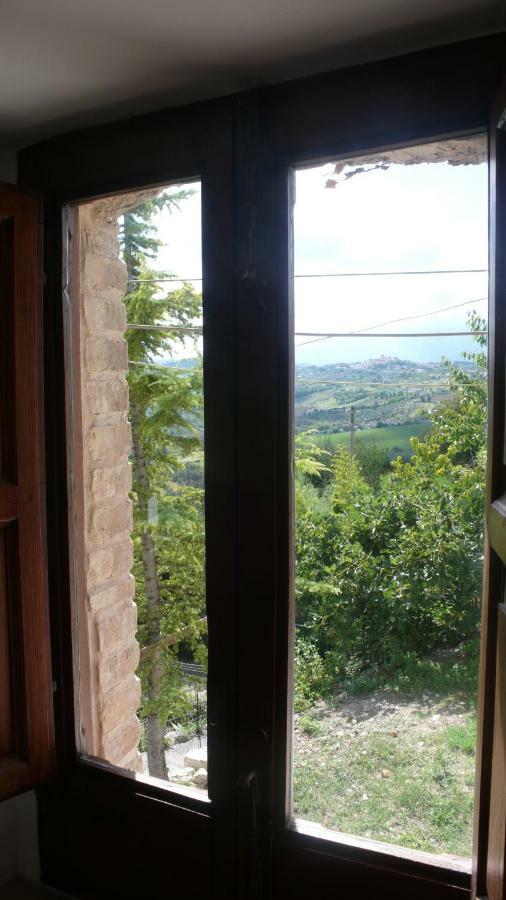 Depandance Elvira Basilico Apartment San Valentino in Abruzzo Citeriore Luaran gambar