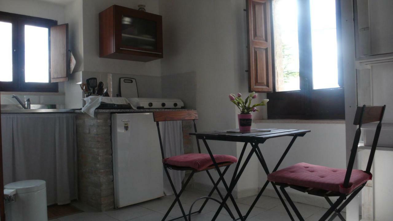 Depandance Elvira Basilico Apartment San Valentino in Abruzzo Citeriore Luaran gambar